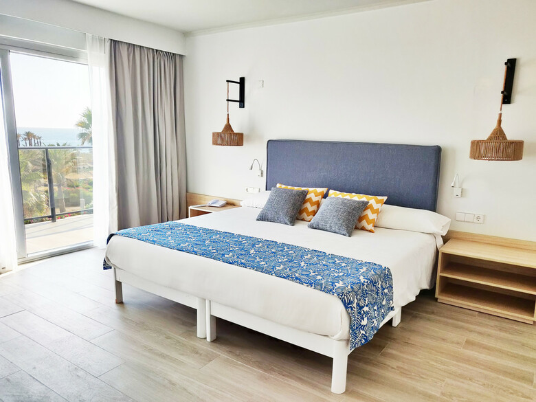 Cabogata Jard�n Hotel