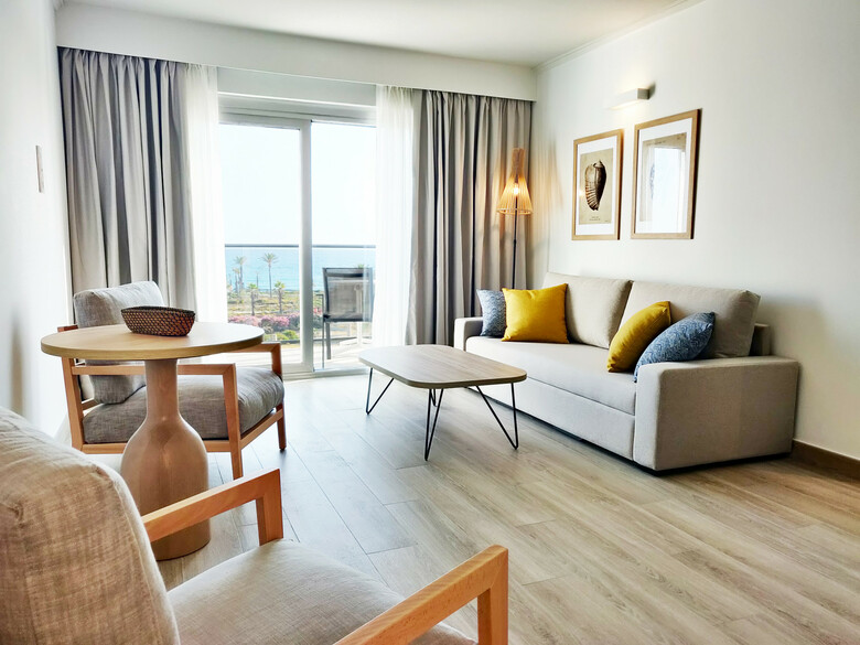 Cabogata Jard�n Hotel