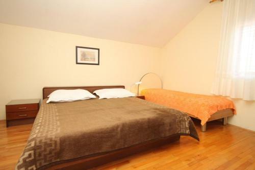 Apartments With A Parking Space Sali (dugi Otok) - 872