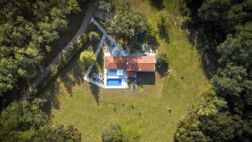 Santalezi Villa Sleeps 8 Pool Air Con Wifi
