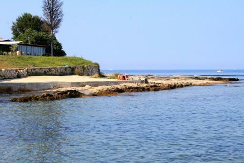 Apartments With A Parking Space Savudrija (umag) - 13589