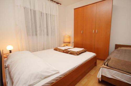 Apartments With A Parking Space Selce (crikvenica) - 5518