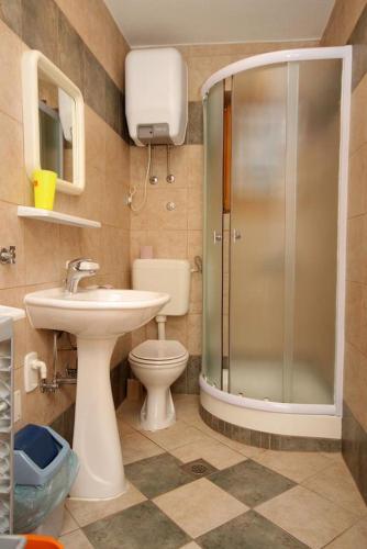 Apartments With A Parking Space Selce (crikvenica) - 5518