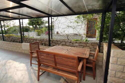 Apartments With A Parking Space Selce (crikvenica) - 5287