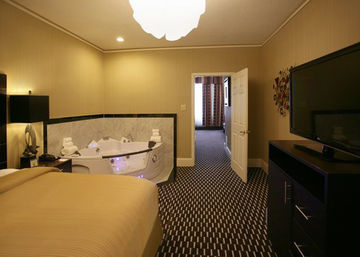 Hotel Clarion Inn & Suites New Orleans