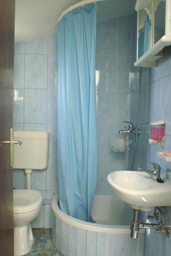 Apartments By The Sea Sevid (trogir) - 4287