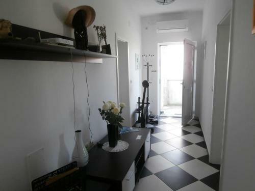 Apartments With A Parking Space Sevid (trogir) - 15664