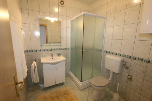 Apartment In Silo/insel Krk 13582