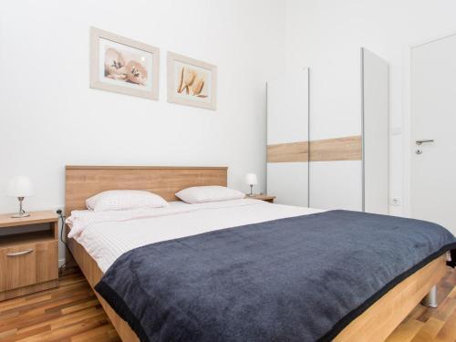 Apartments In Silo/insel Krk 13566