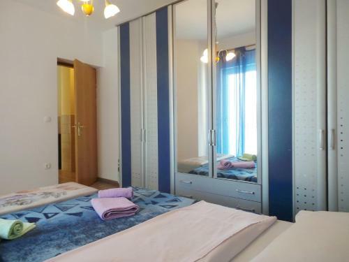 Jadranovo Apartment 5