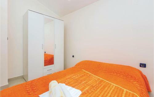 Four-bedroom Holiday Home In Smrika