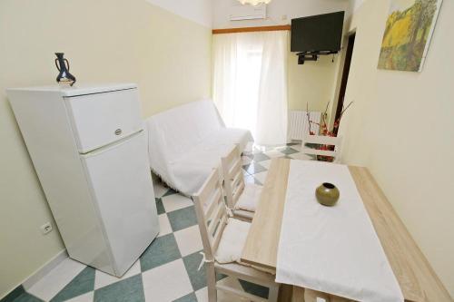 Apartments With A Parking Space Maslenica (novigrad) - 6572