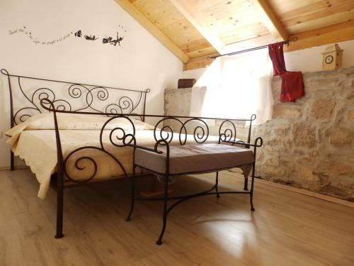 Seaside Holiday House Maslinica (solta) - 14017