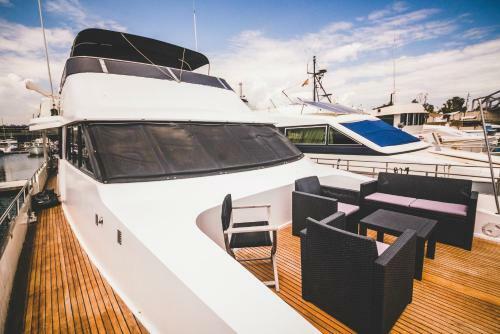 Motor Yacht Boatel