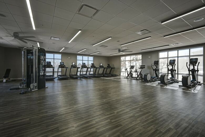 Hotel Doubletree By Hilton Denver International Airport