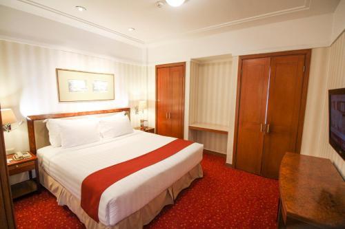 Hotel Redtop