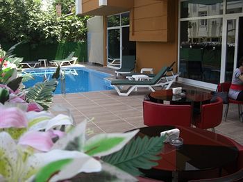 Lara Atalla Hotel
