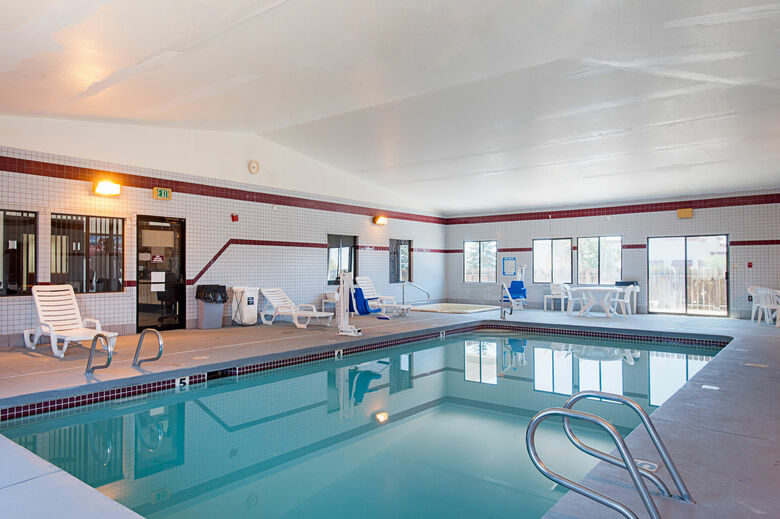 Hotel Quality Inn & Suites