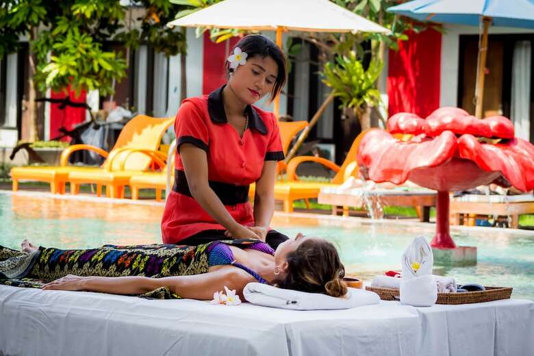 Ozz Hotel Kuta Bali