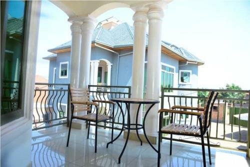 Bed & Breakfast Elegance Hotel