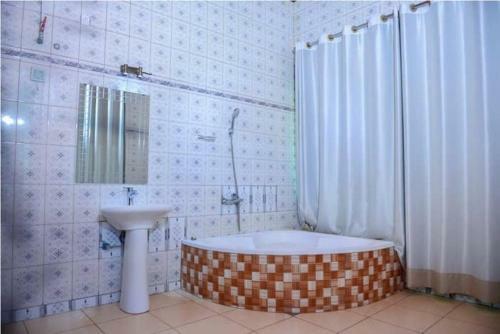 Bed & Breakfast Elegance Hotel