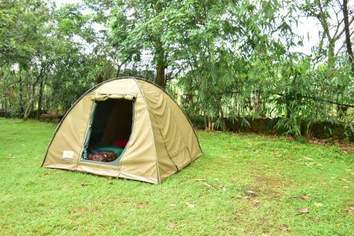 Albergue Red Rocks Rwanda - Campsite & Guesthouse