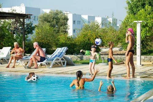 Joya Cyprus Mandarin Penthouse Lux Apartment