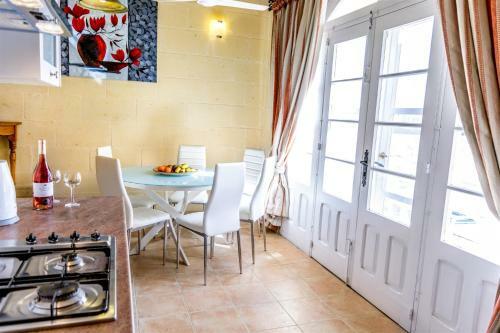Villa Karmnu Holiday Farmhouse
