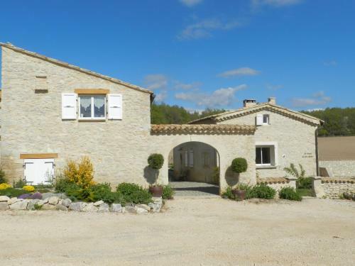 Holiday Home Aubignane Le Mas Des Oliviers