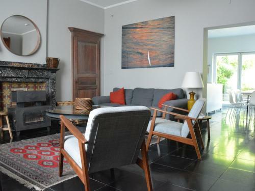 Spacious Holiday Home In Anhee With Private Terrace