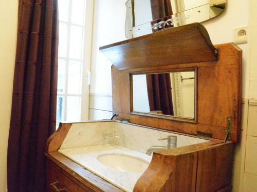 Authentic Holiday Home Located In Bievre With Jacuzzi