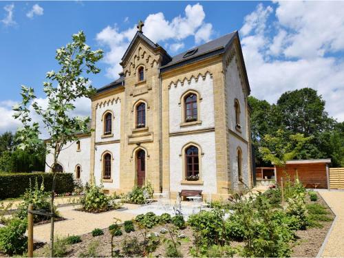 Beautiful Holiday Home With Sauna In Chiny