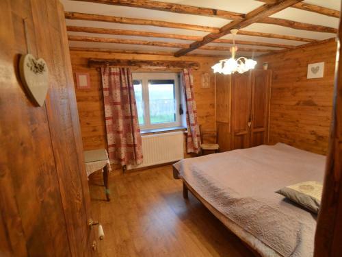 Charming Holiday Home In Mettet With Garden