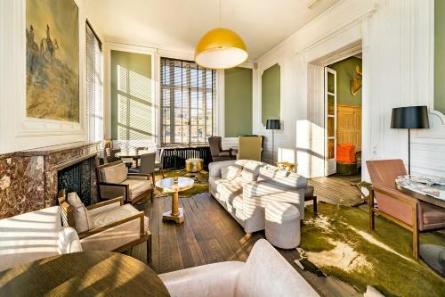 Hotel Domaine De Ronchinne - Ch�teau De La Poste
