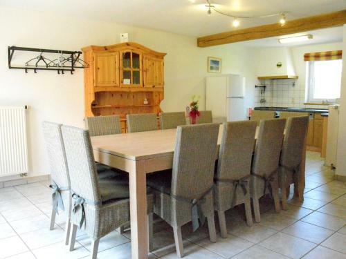 Cozy Holiday Home In Erezee With Forest Nearby