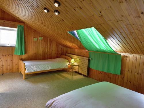 Spacious Holiday Home With Private Garden In Houyet