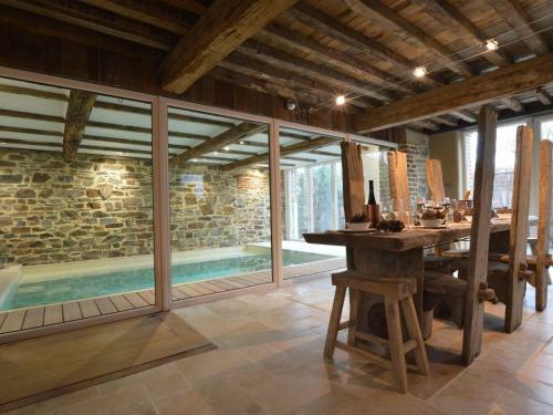 Cozy Cottage In Theux With Pool And Jacuzzi