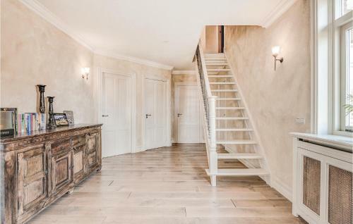 Four-bedroom Holiday Home In Neerpelt