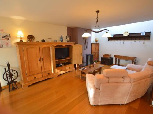Charming Holiday Home In Ohey Near Forest