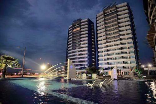 Apartamento Diamond Beach Tonsupa Azul
