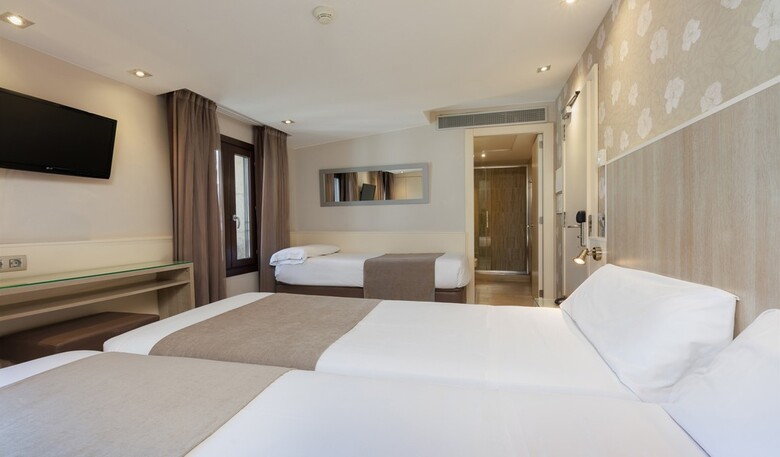 Hotel Santa Marta
