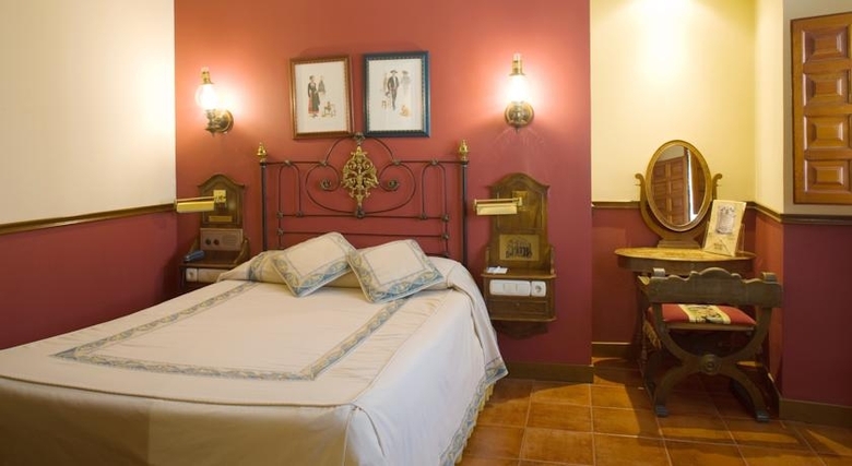 Hotel Meson Del Cid