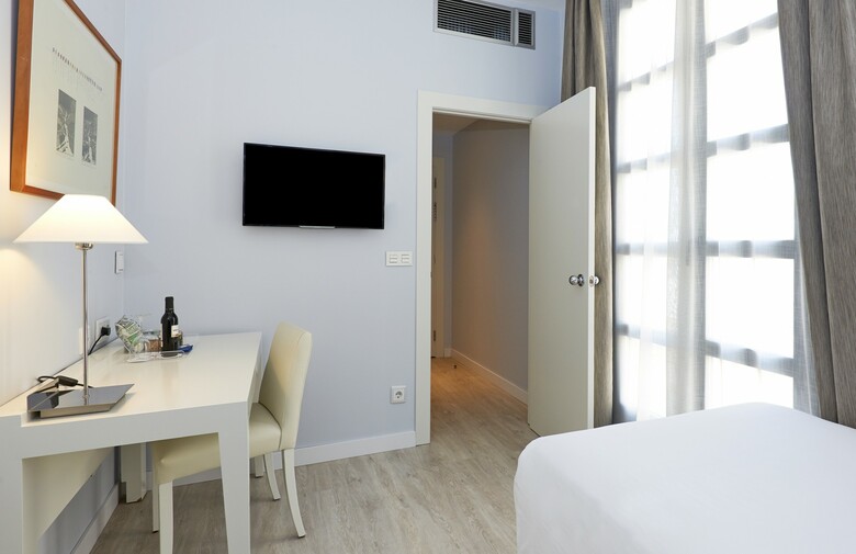 Hotel NH Valencia Las Artes