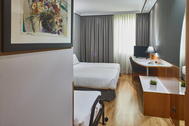 Hotel Silken Juan De Austria