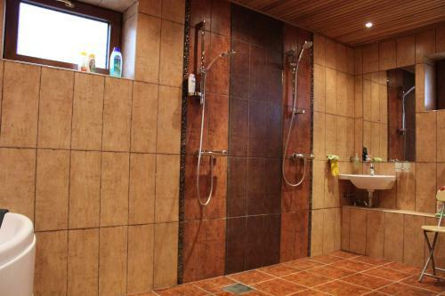 Hostal Krapi Guesthouse