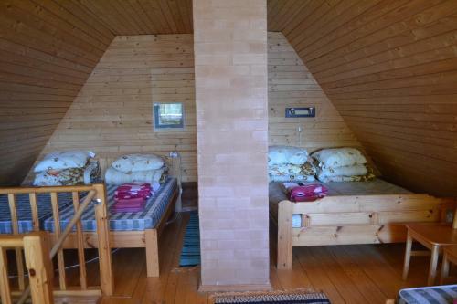 L��dla Holiday House