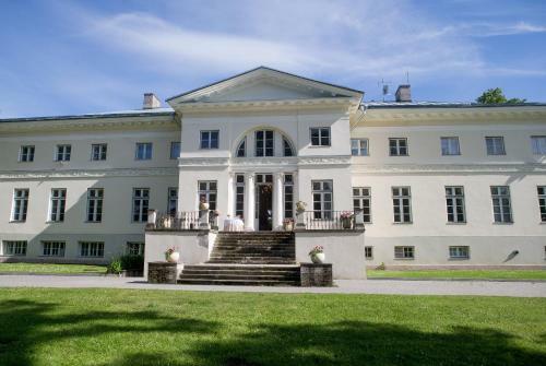 Hotel Saku M�is & Saku Manor