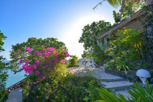 Tropicana Ocean Villas And Apartment