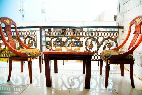 Luxury Apartment With Ocean View In Oyster Bay