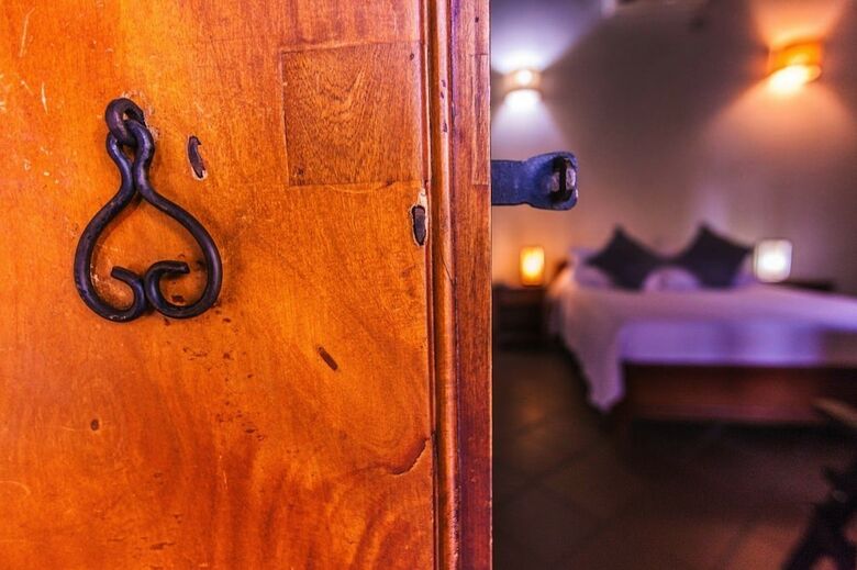 Hotel La Casa Amarilla